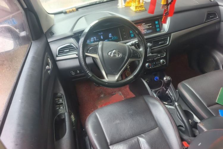 Used CHANGAN KAICHENG Oushang A600 2017 1.5L Manual Luxury Model Steering Wheel