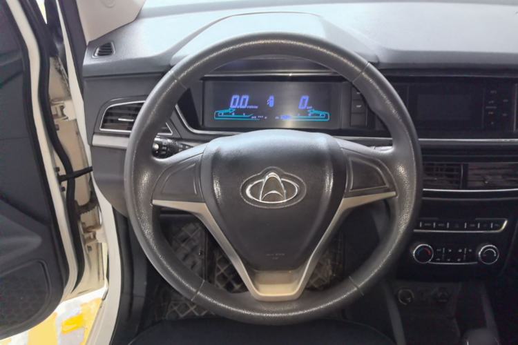 Used CHANGAN KAICHENG Oushang A600 2017 1.5L Manual Standard Edition Steering Wheel