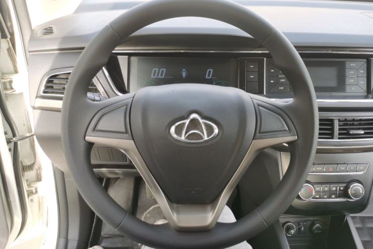 Used CHANGAN KAICHENG Oushang A600 2017 1.5L Manual Standard Edition Steering Wheel