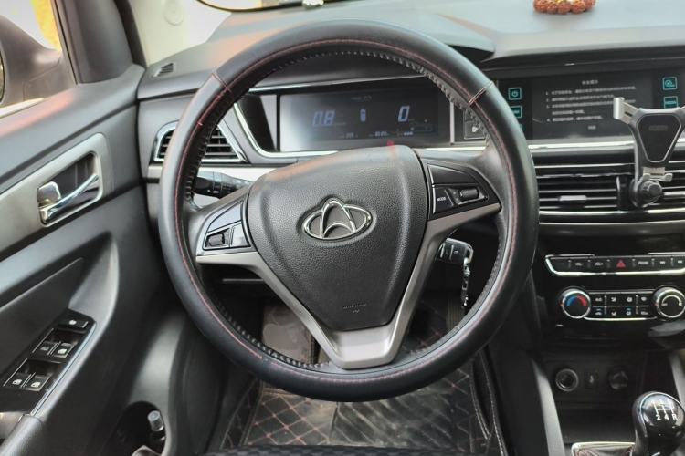 Used CHANGAN KAICHENG Oushang A600 2017 1.5L Manual Luxury Model Steering Wheel