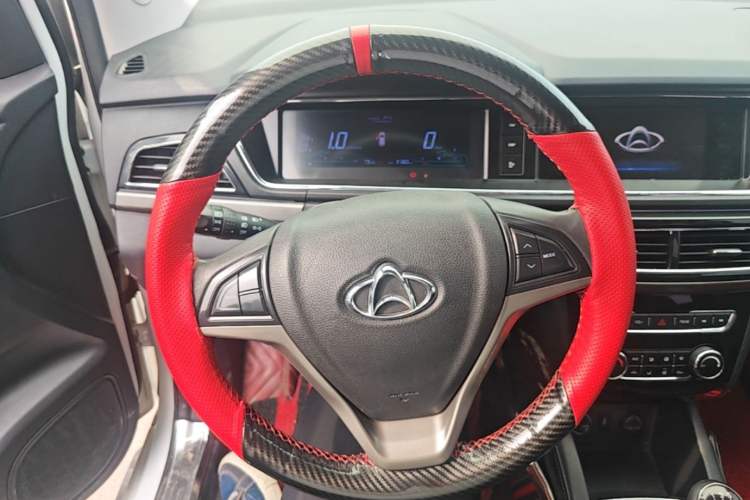 Used CHANGAN KAICHENG Oushang A600 2017 1.5L Manual Luxury Model Steering Wheel