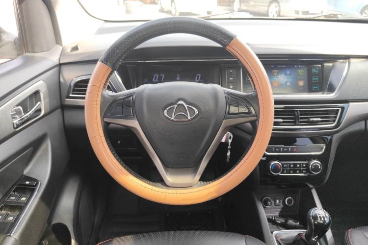 Used CHANGAN KAICHENG Oushang A600 2017 1.5L Manual Luxury Model Steering Wheel
