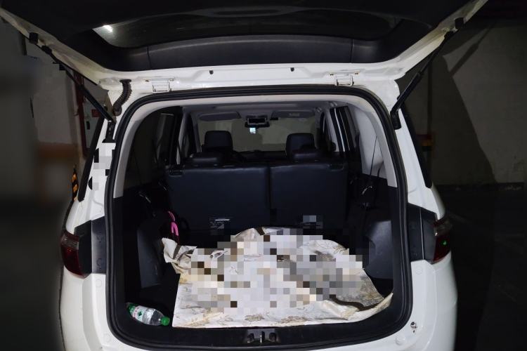 Used CHANGAN KAICHENG Oushang A600 2017 1.5L Manual Luxury Model Trunk