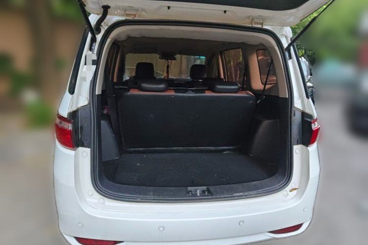 Used CHANGAN KAICHENG Oushang A600 2017 1.5L Manual Standard Edition Trunk