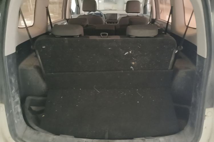 Used CHANGAN KAICHENG Oushang A600 2017 1.5L Manual Standard Edition Trunk