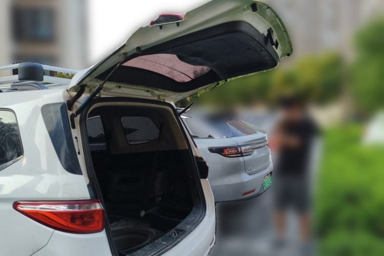 Used CHANGAN KAICHENG Oushang A600 2017 1.5L Manual Standard Edition Trunk