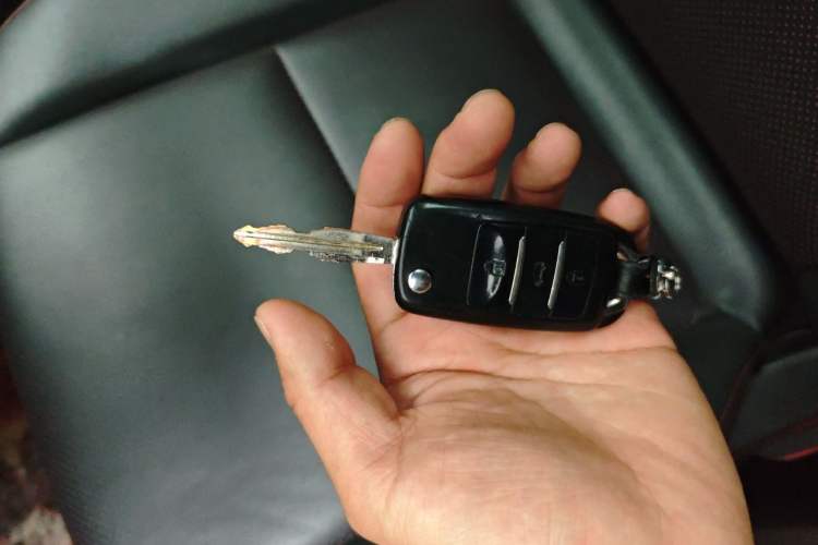 Used CHANGAN KAICHENG Oushang A600 2017 1.5L Manual Smart Connect Version Vehicle Key