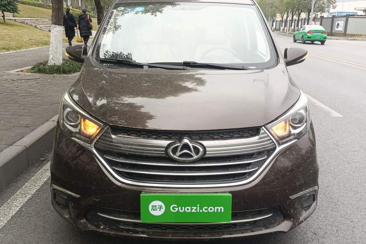 Used CHANGAN KAICHENG Oushang A600 2018 1.5L Manual Luxury Model Front