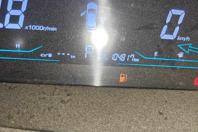 Used CHANGAN KAICHENG Oushang A600 2018 1.6L Automatic Luxury Model Odometer Close Up