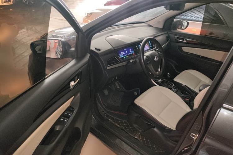Used CHANGAN KAICHENG Oushang A600 2018 1.5L Manual Luxury Model Driver Seat
