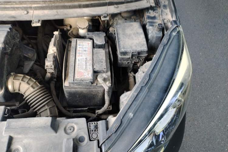 Used CHANGAN KAICHENG Oushang A600 2018 1.5L Manual Luxury Model Engine Bay Left