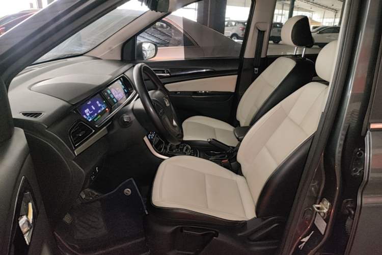 Used CHANGAN KAICHENG Oushang A600 2018 1.5L Manual Luxury Model Left Front Seat
