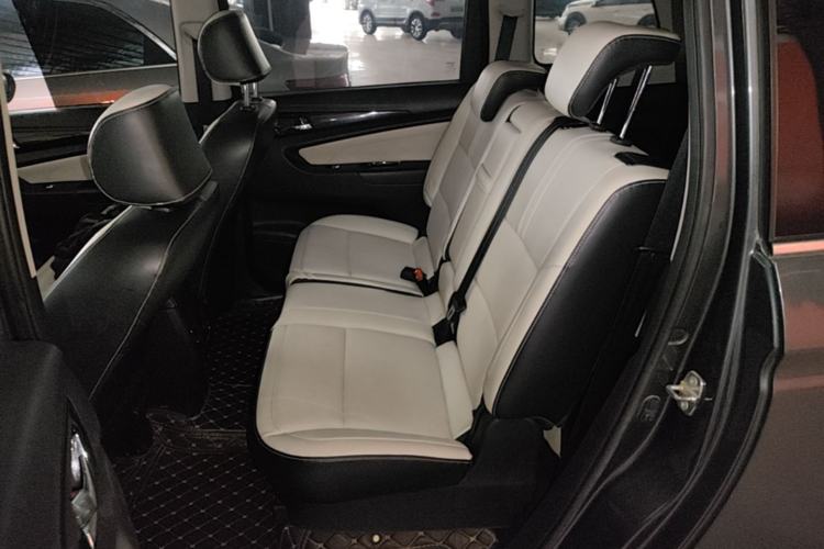 Used CHANGAN KAICHENG Oushang A600 2018 1.5L Manual Luxury Model Left Rear Seat