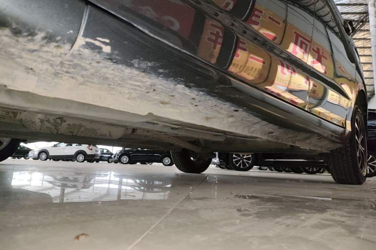 Used CHANGAN KAICHENG Oushang A600 2018 1.5L Manual Luxury Model Left Side Sill