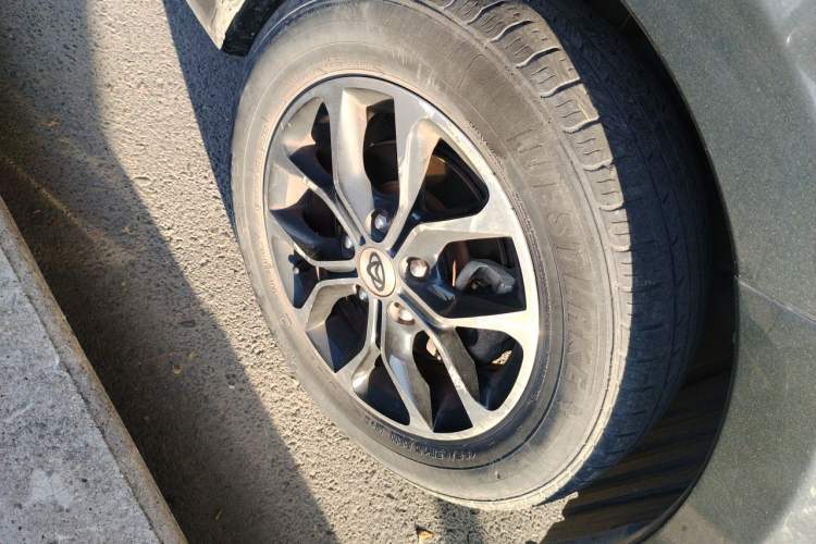Used CHANGAN KAICHENG Oushang A600 2018 1.5L Manual Luxury Model Right Front Wheel Hub