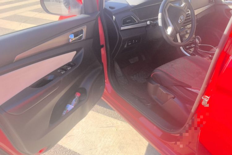 Used CHANGAN KAICHENG Oushang A600 2018 1.6L Automatic Elite Model Driver Seat