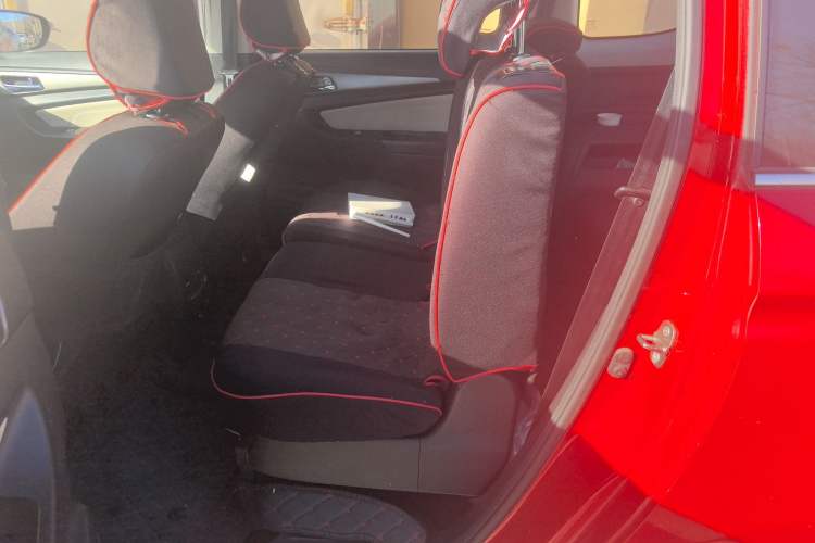 Used CHANGAN KAICHENG Oushang A600 2018 1.6L Automatic Elite Model Left Rear Seat