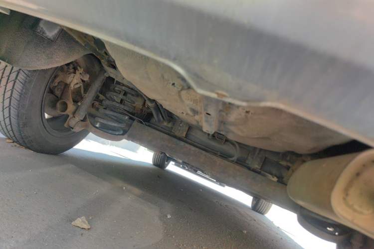 Used CHANGAN KAICHENG Oushang A600 2018 1.5L Manual Luxury Model Chassis Rear