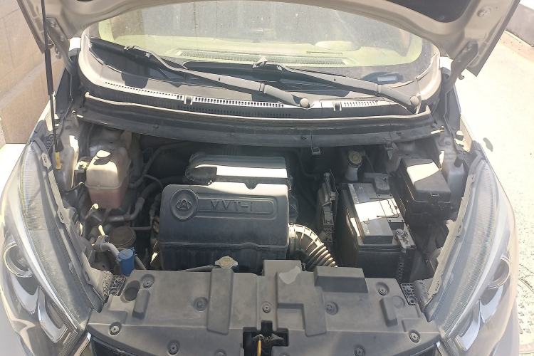 Used CHANGAN KAICHENG Oushang A600 2018 1.5L Manual Luxury Model Engine Bay