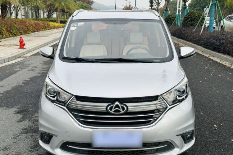 Used CHANGAN KAICHENG Oushang A600 2018 1.5L Manual Luxury Model Exterior 1