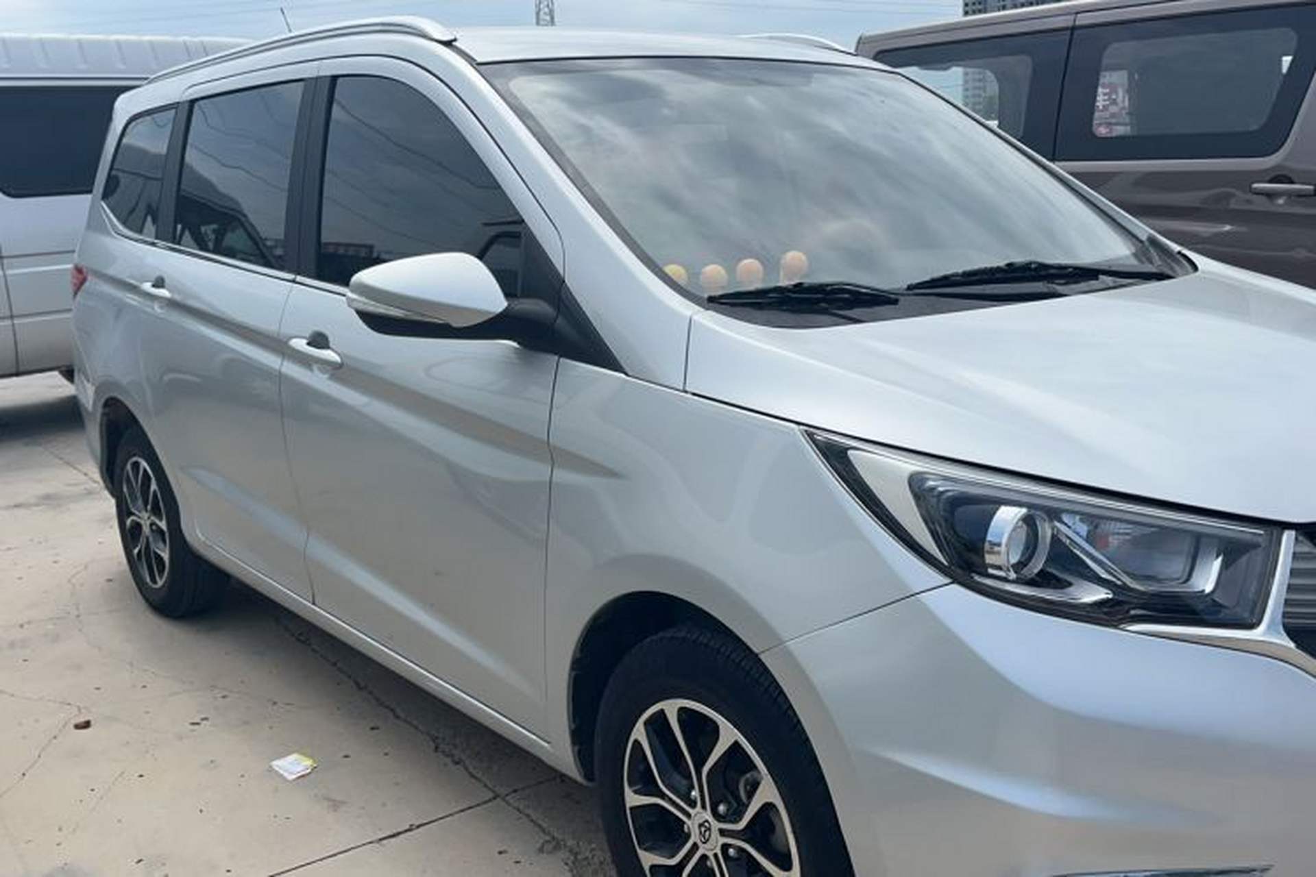 Used CHANGAN KAICHENG Oushang A600 2018 1.5L Manual Elite Version Exterior 2