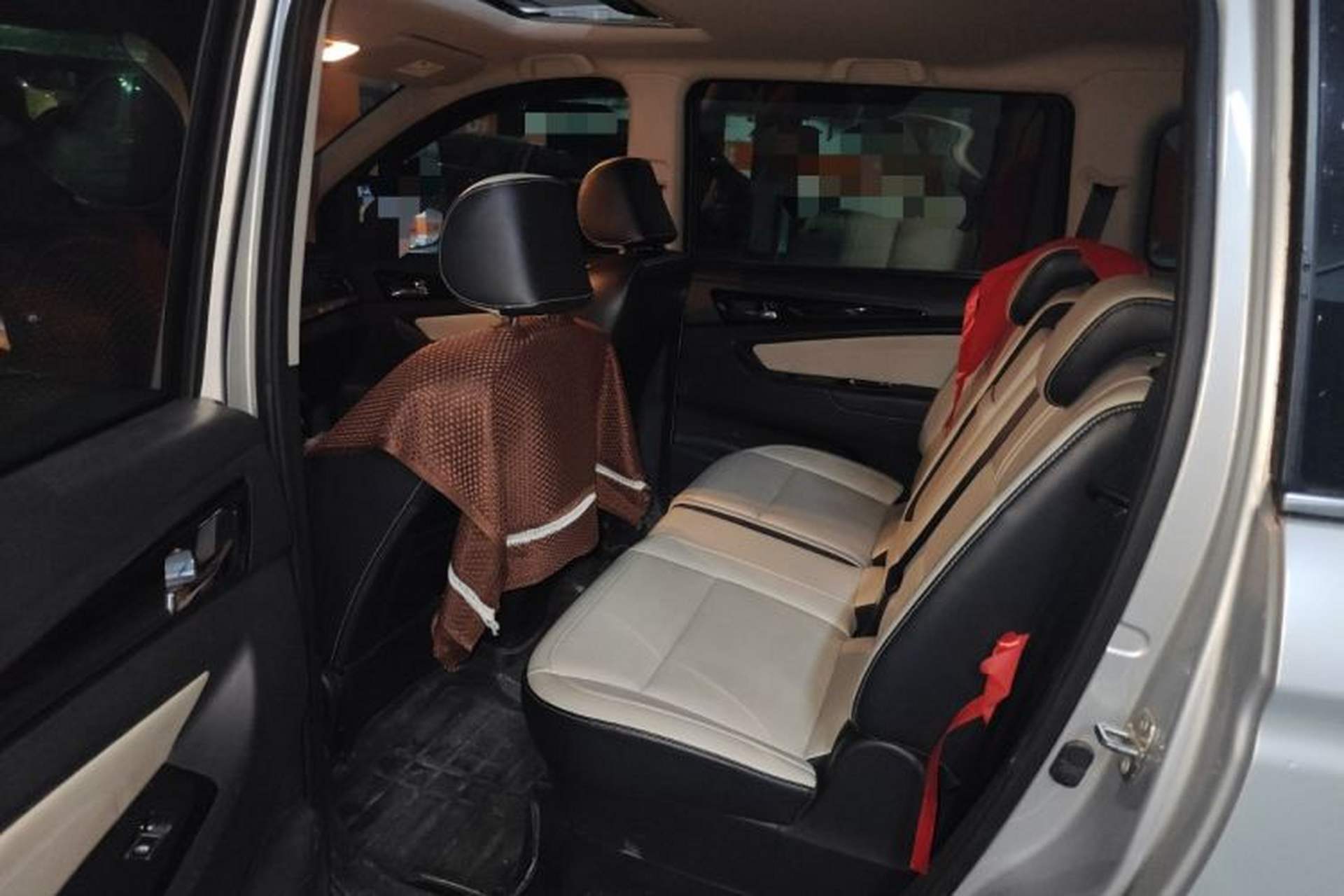 Used CHANGAN KAICHENG Oushang A600 2018 1.5L Manual Luxury Model Interior 4
