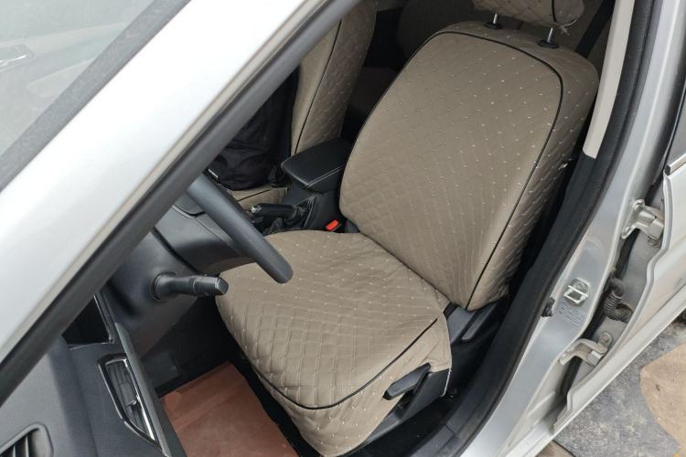 Used CHANGAN KAICHENG Oushang A600 2018 1.5L Manual Elite Version Left Front Seat