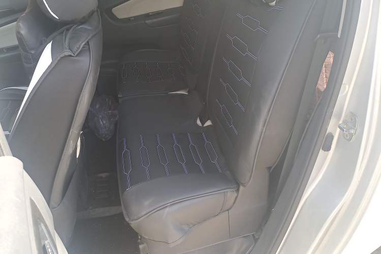 Used CHANGAN KAICHENG Oushang A600 2018 1.5L Manual Luxury Model Left Rear Seat