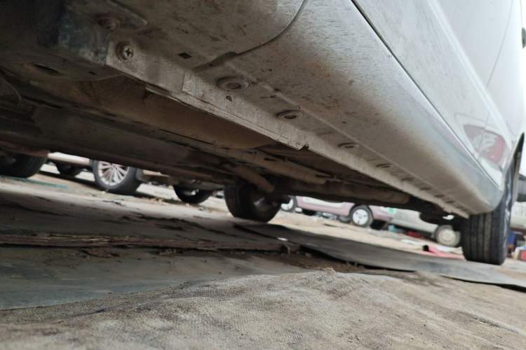 Used CHANGAN KAICHENG Oushang A600 2018 1.5L Manual Elite Version Left Side Sill
