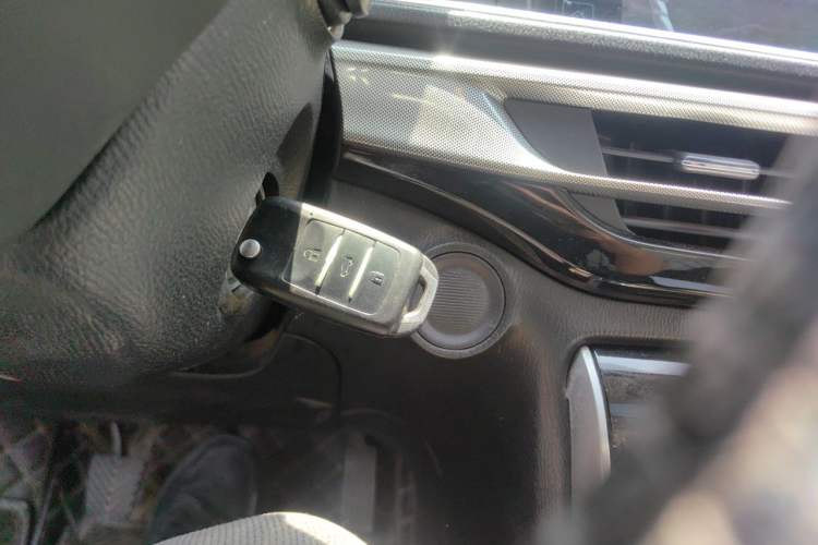 Used CHANGAN KAICHENG Oushang A600 2018 1.5L Manual Luxury Model Vehicle Key