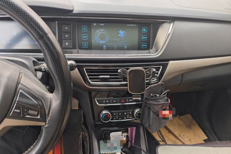 Used CHANGAN KAICHENG Oushang A600 2018 1.5L Manual Luxury Model Audio And AC Panel