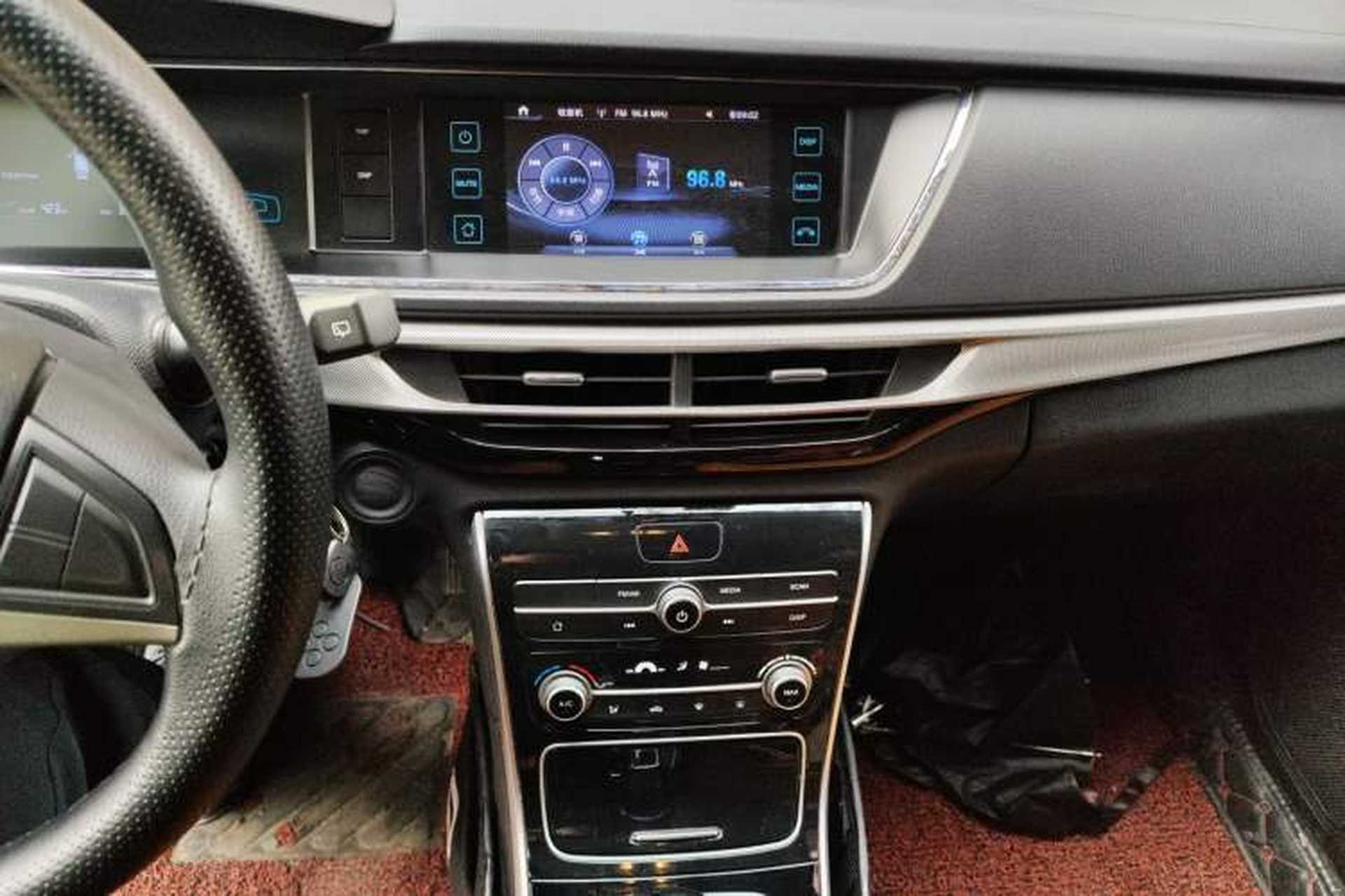 Used CHANGAN KAICHENG Oushang A600 2018 1.5L Manual Elite Version Audio And AC Panel
