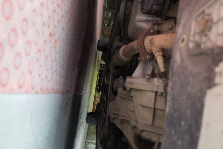 Used CHANGAN KAICHENG Oushang A600 2018 1.5L Manual Luxury Model Chassis Front