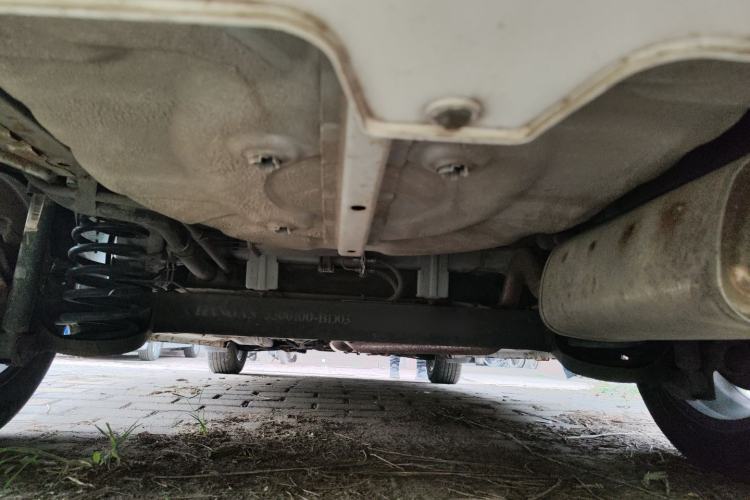 Used CHANGAN KAICHENG Oushang A600 2018 1.5L Manual Elite Version Chassis Rear