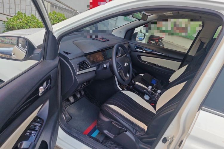 Used CHANGAN KAICHENG Oushang A600 2018 1.5L Manual Luxury Model Driver Seat