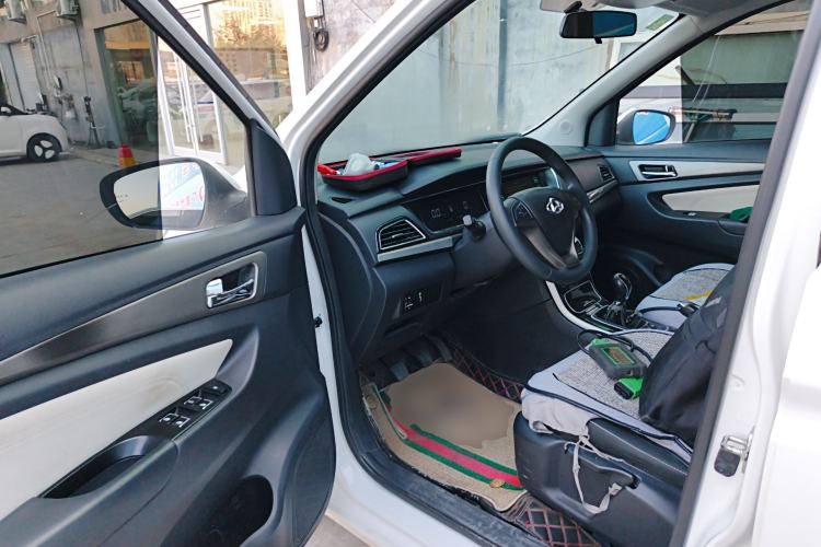 Used CHANGAN KAICHENG Oushang A600 2018 1.5L Manual Elite Version Driver Seat