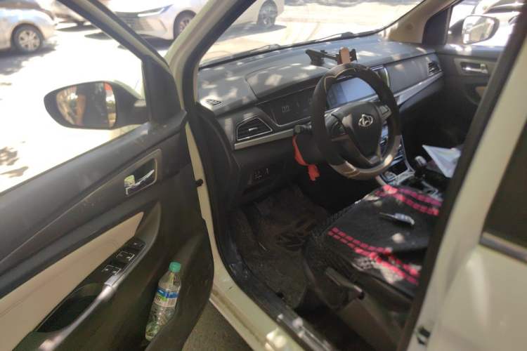 Used CHANGAN KAICHENG Oushang A600 2018 1.5L Manual Elite Version Driver Seat