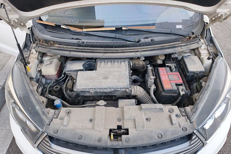 Used CHANGAN KAICHENG Oushang A600 2018 1.6L Automatic Elite Model Engine Bay
