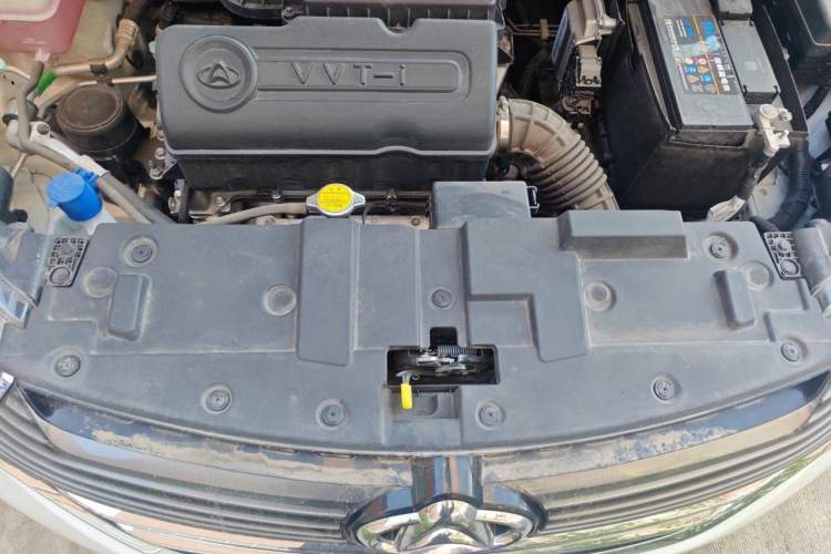 Used CHANGAN KAICHENG Oushang A600 2018 1.5L Manual Luxury Model Engine Bay