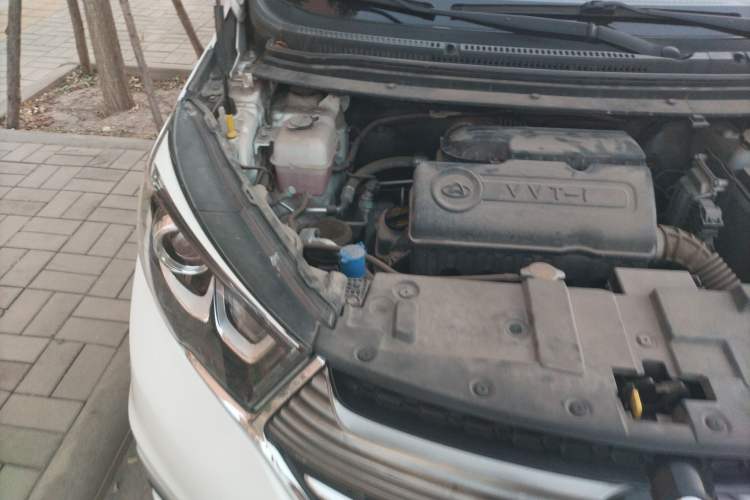Used CHANGAN KAICHENG Oushang A600 2018 1.5L Manual Elite Version Engine Bay Right