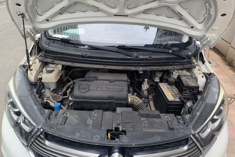 Used CHANGAN KAICHENG Oushang A600 2018 1.5L Manual Luxury Model Engine Bay