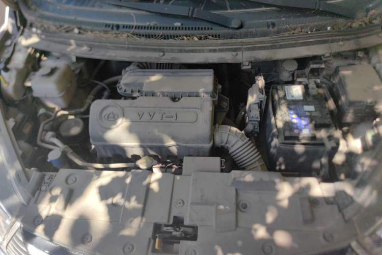 Used CHANGAN KAICHENG Oushang A600 2018 1.5L Manual Elite Version Engine Bay