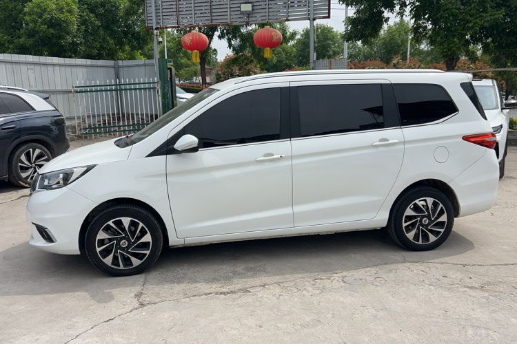 Used CHANGAN KAICHENG Oushang A600 2018 1.6L Automatic Luxury Model Exterior 2