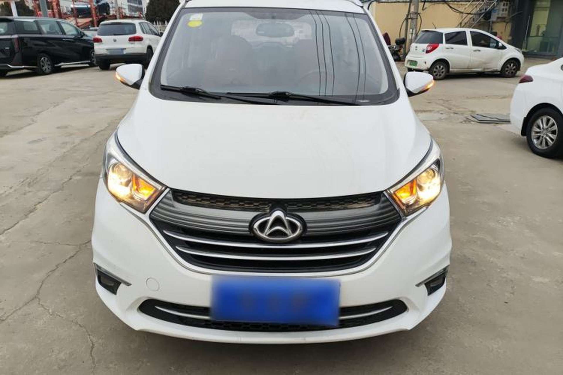 Used CHANGAN KAICHENG Oushang A600 2018 1.5L Manual Luxury Model Front
