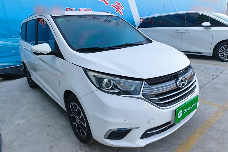 Used CHANGAN KAICHENG Oushang A600 2018 1.5L Manual Elite Version Front Right 45 Deg