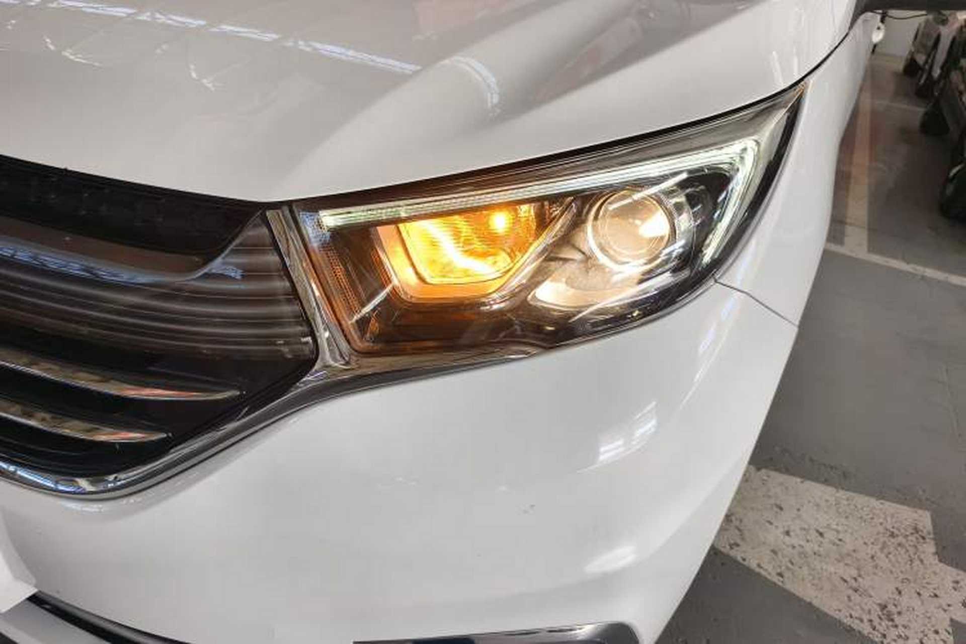 Used CHANGAN KAICHENG Oushang A600 2018 1.5L Manual Elite Version Left Front Headlight