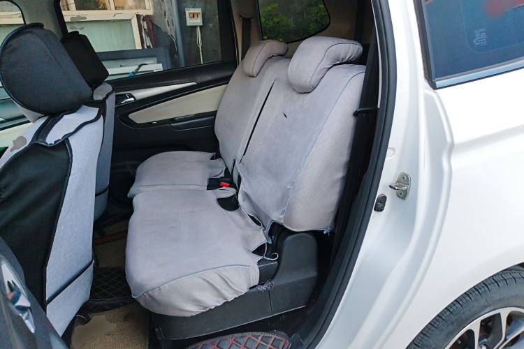 Used CHANGAN KAICHENG Oushang A600 2018 1.5L Manual Elite Version Left Rear Seat