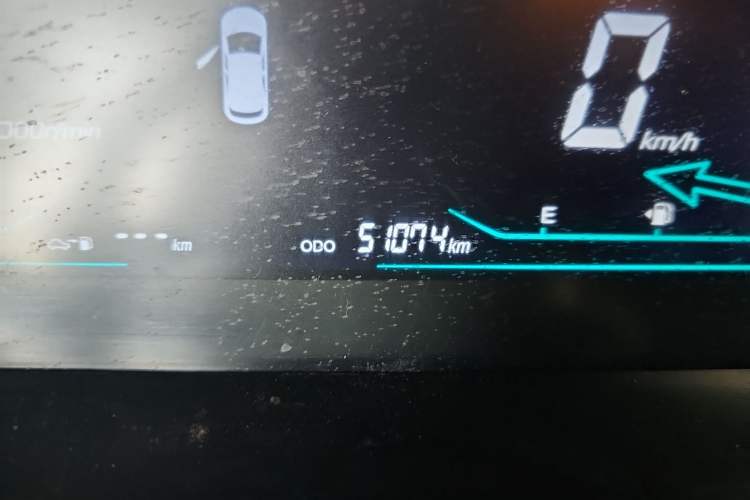 Used CHANGAN KAICHENG Oushang A600 2018 1.5L Manual Luxury Model Odometer Close Up