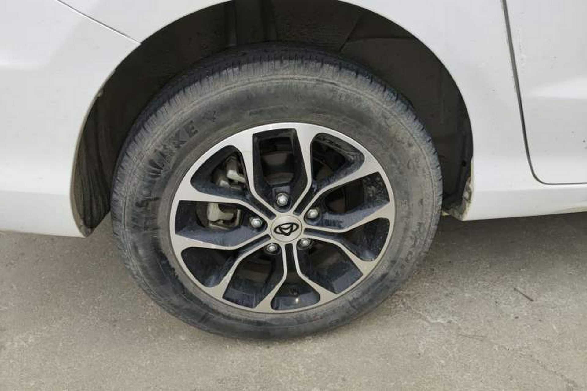 Used CHANGAN KAICHENG Oushang A600 2018 1.5L Manual Luxury Model Right Rear Wheel Hub