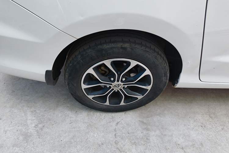Used CHANGAN KAICHENG Oushang A600 2018 1.5L Manual Elite Version Right Rear Wheel Hub